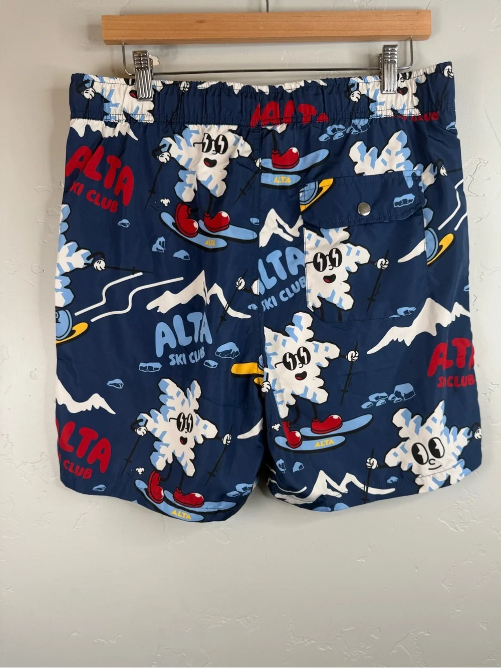 NWT Alta Ski Club Board Shorts Men’s Swim Trunks Large